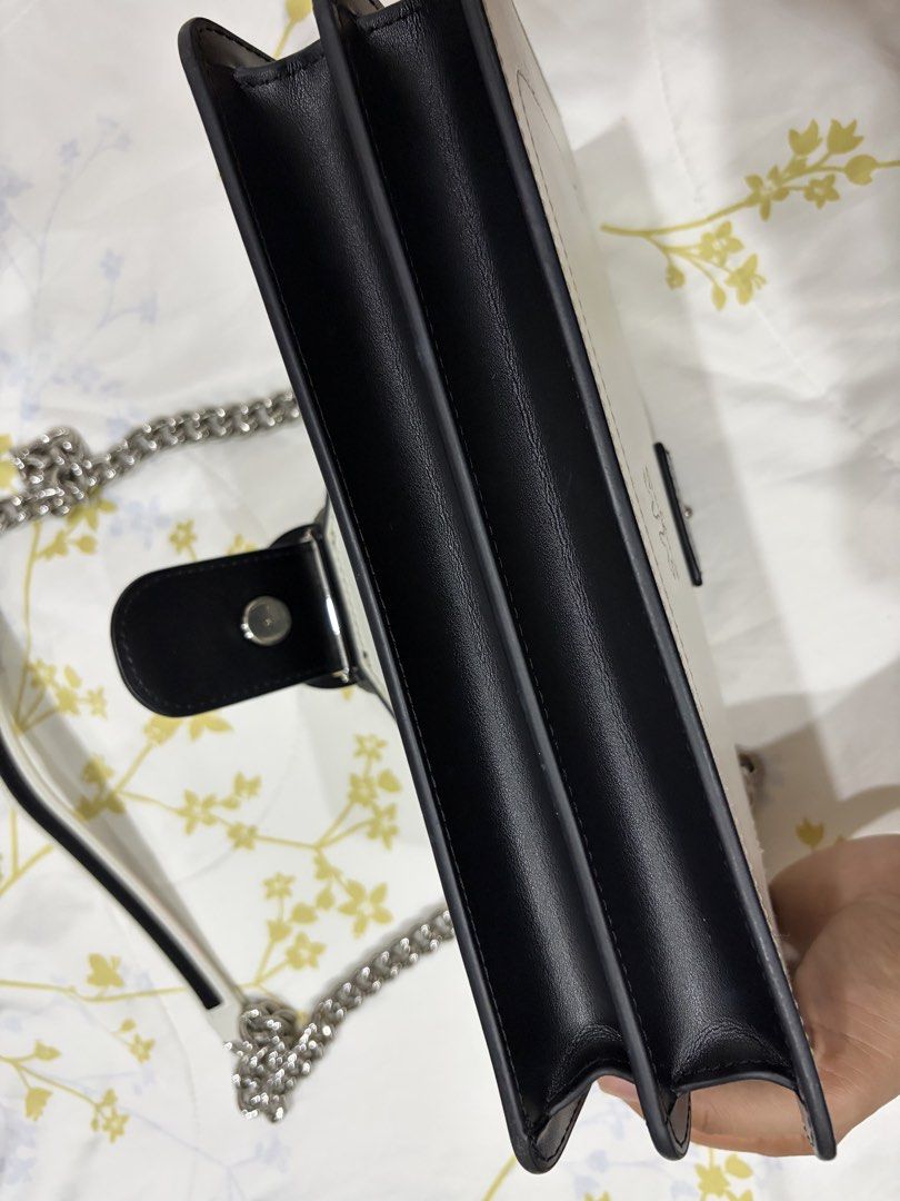 PINKO Love Evolution Shoulder Bag Limited edition (Category: Cross-body Bags) located in Santa Rosa. Submitted by moriza22 (Listing ID 1470894554, Image 2). Description: Material Natural leather Color white&black Brands Pinko Height: 16.5 cm Width: 7 cm Length: 27 cm.