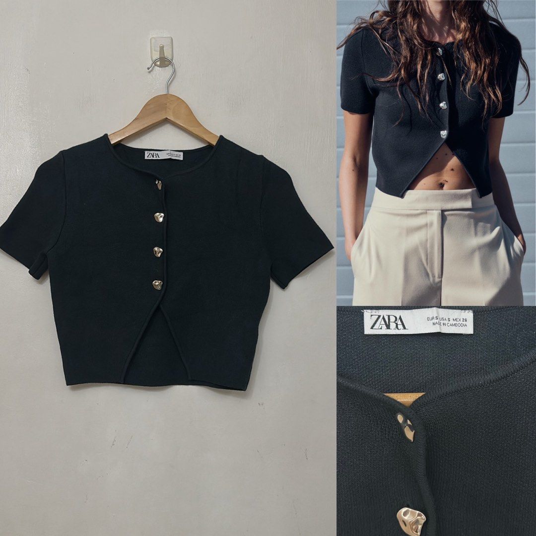 •Play C D G• Striped Top 🌸SIZE: Small-Medium (Category: Blouses) located in Iloilo. Submitted by vpscloset (Listing ID 1470914250, Image 1). Description: .