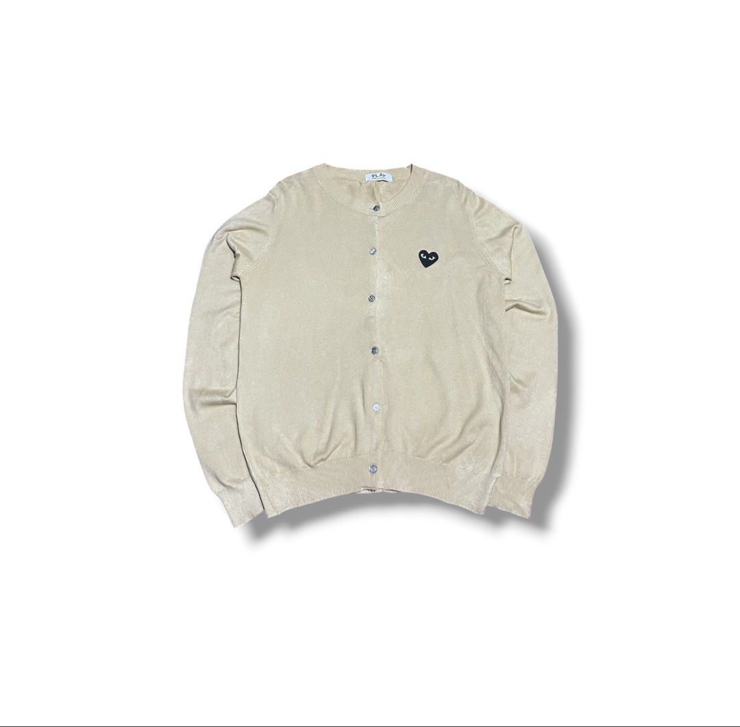 PLAY CDG Embroid Knit Cardigan (Category: Luxury Apparel) located in Bulacan. Submitted by sanjisthrift (Listing ID 1470745639, Image 1). Description: Size Medium men/ can fit up to Large Women’s Width 20 Length 25 Excellent Condition 9.5/10.