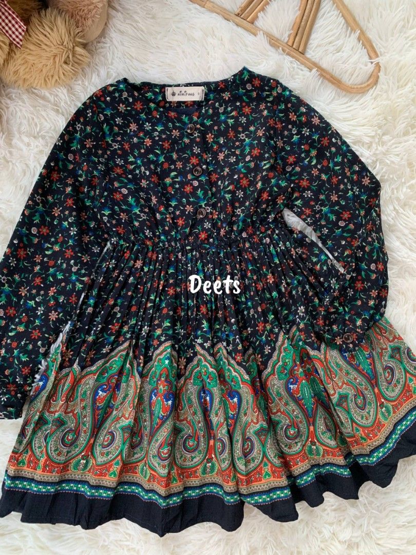 Pleated dress (Category: Babies & Kids Fashion) located in General Santos City (Dadiangas). Submitted by happyhues_2021 (Listing ID 1470793891, Image 2). Description: .