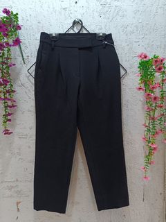 (Category: ) located in . Submitted by original_uniqlo (Listing ID 1470744437, Image 1). Description: .