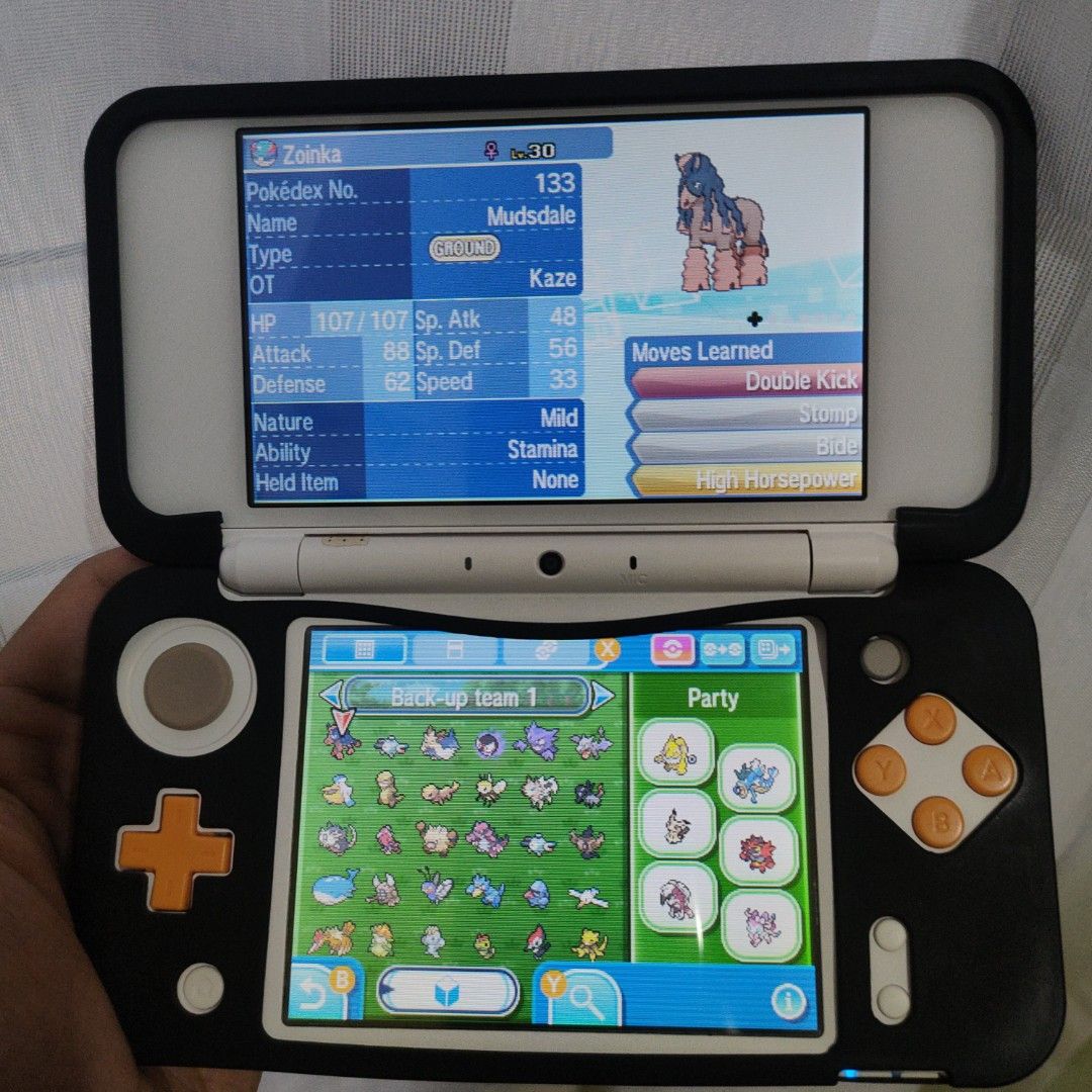 Pokemon Moon (US Authentic) 3DS Game Cartridge Only (Category: Nintendo) located in Abuyog. Submitted by retrovibez (Listing ID 1470803674, Image 3). Description: For Sale! 🎮🔥 Pokemon Moon 3DS Game Cartridge Only US Version 🇺🇸 Authentic / Genuine ✨ 💎 This is a collector's item, first owner. The game is working and saving. No issue! 💯 Best for people who are into collecting or playing on Nintendo DS / 3DS Systems 👾🎮 Working and Tested 💯 C