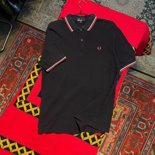 (Category: ) located in . Submitted by vintagelism.clothing (Listing ID 1470908635, Image 1). Description: .