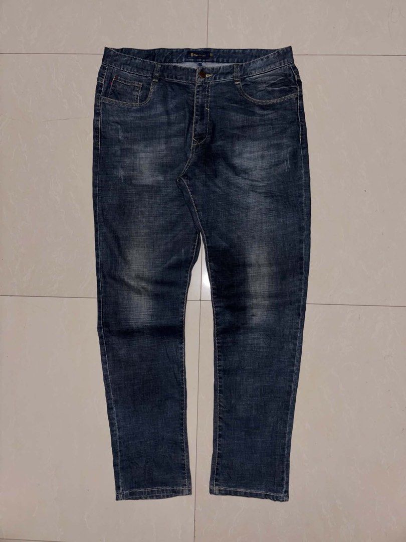 Polo Sport Denim (Category: Jeans) located in Lucena. Submitted by deniman (Listing ID 1470841164, Image 2). Description: Polo Sport Denim Size 36 Length 43 Hem 7.5 Dmë.