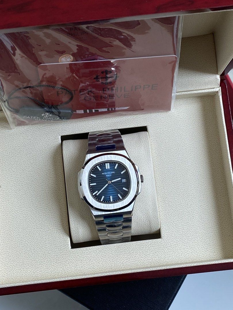 PP - Nautilus 40mm Men's Watch Automatic Stainless Steel (Category: Men's Watches) located in San Juan City. Submitted by loveswatches22 (Listing ID 1470930821, Image 3). Description: OnHand Free Shipping Nationwide COD via LBC With Complete Package 📦 .