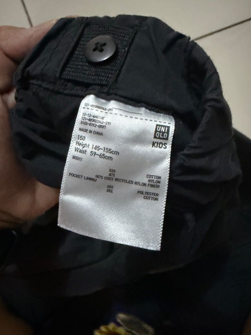 PRE-LOVED ITEMS (Category: Jeans) located in Caloocan City. Submitted by mikaelaren77942 (Listing ID 1470835746, Image 3). Description: .