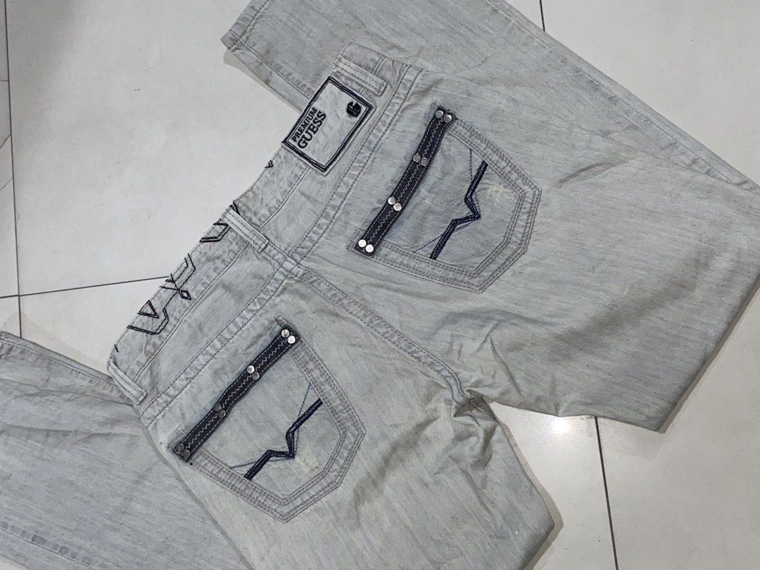 PREMIUM GUESS (Category: Luxury Apparel) located in Zamboanga. Submitted by thriftstudio38 (Listing ID 1470862192, Image 3). Description: WAIST: 34 LENGTH: 42.