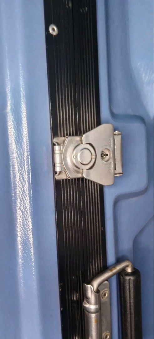 PROTEX CR-7000 BRAND MODEL EXTRA LARGE SIZE (Category: Luggage) located in Manila. Submitted by chaychaii (Listing ID 1470834613, Image 3). Description: NEW ARRIVAL‼️ IMPORTED FROM JAPAN PROTEX CR-7000 BRAND MODEL EXTRA LARGE SIZE ✅100% HAND MADE MADE OF IMPACT RESISTANT,HI DENSITY POLYETHYLENE ✅WATER PROOF FROM THE OUTSIDE AND INSIDE PERFECT FOR SCUBA DIVERS WHO NEED TO MOVE GEAR ✅DUST PROOF ✅DENTS RESISTANT ✅SHATTER RESISTANT ✅CORROSION PROOF S