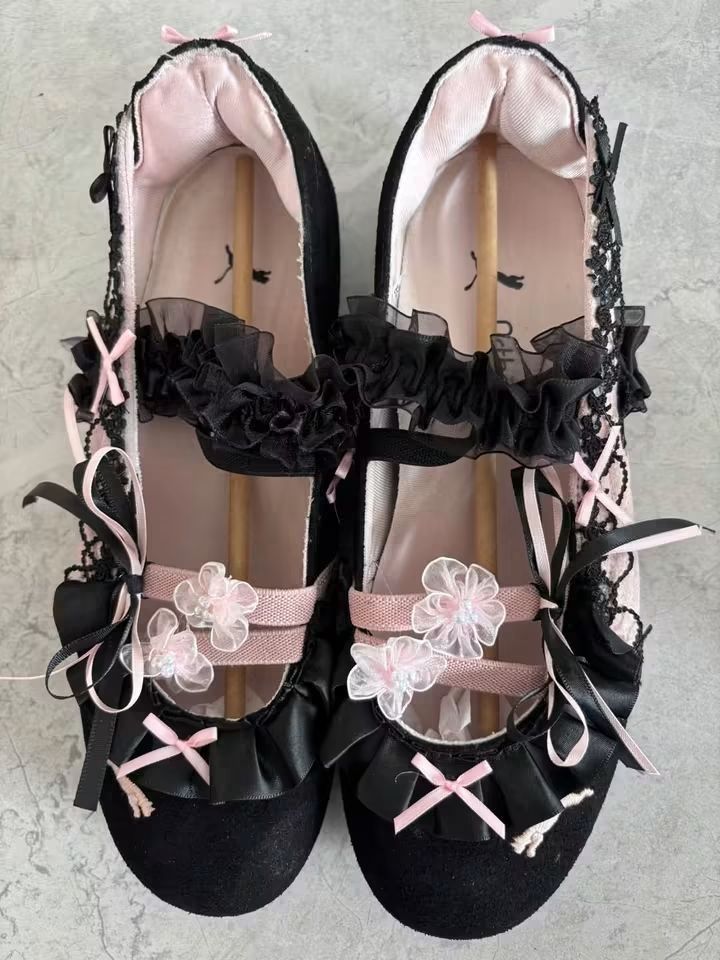 Pum Ballet Flats / Authentic ! (Category: Flats & Sandals) located in Manila. Submitted by yska.rabbitph (Listing ID 1470835674, Image 1). Description: Authentic MPO / no box. no issues ! available in size 37 and 38.