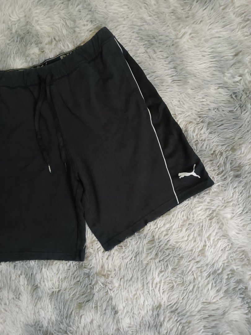Puma Athletic Short (Category: Shorts) located in Mandaluyong City. Submitted by retro.199x (Listing ID 1470825664, Image 3). Description: SIZE LARGE ON TAG Waist: 33-38 Length: 19 Thigh: 14 Leg Opening: 12 EXCELLENT CONDITION.