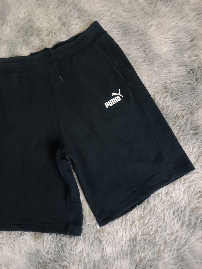 Puma Essentials Sweatshort (Category: Shorts) located in Mandaluyong City. Submitted by retro.199x (Listing ID 1470824154, Image 3). Description: SIZE XL ON TAG Waist: 35-42 Length: 22 Thigh: 15 Leg Opening: 13 EXCELLENT CONDITION.