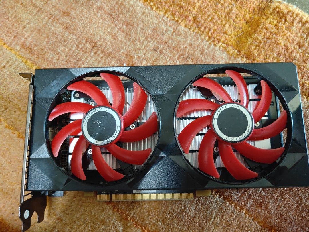 Radeon RX 550 2GB Graphics Card, Computers & Tech, Parts & Accessories ...