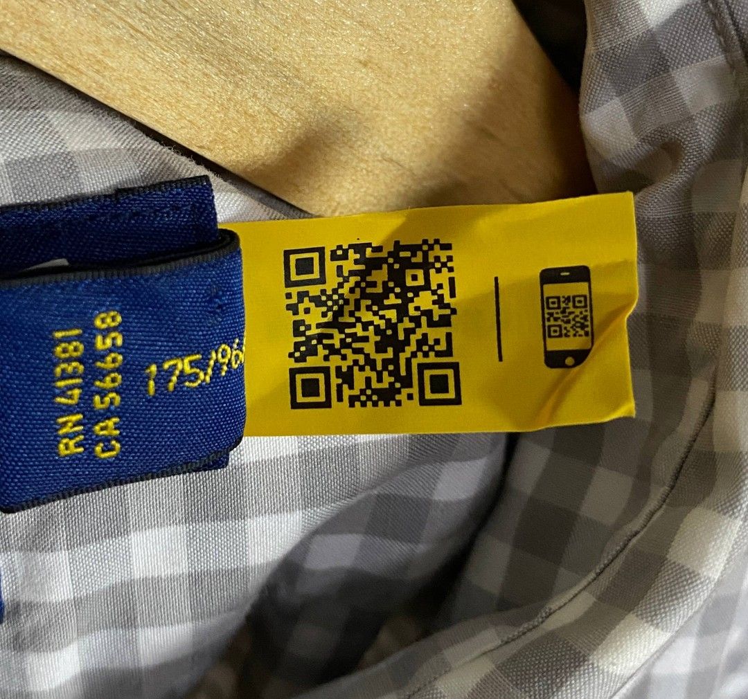 RALP LAUREN POLO LONG SLEEVE (Category: Tshirts & Polo Shirts ) located in Manila. Submitted by hiddengems1602 (Listing ID 1470756976, Image 3). Description: Size M on tag Dimensions: 22.5x30 Color Rate: 9.5/10 Excellent Condition Issue: Needwash!.