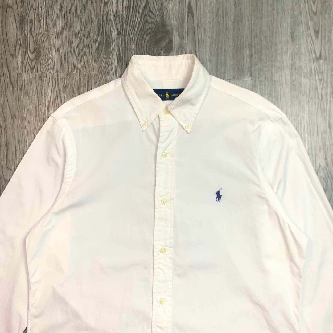 RALPH LAUREN (Category: Formal Shirts) located in Carmen. Submitted by luxurious_1 (Listing ID 1470798327, Image 3). Description: RALPH LAUREN LENGTH 20 WIDTH 28'5 EXCELLENT CONDITION NO ISSUE.