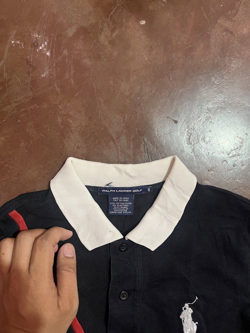RALPH LAUREN (Category: Others Tops) located in Ipil. Submitted by cris_1999_fire (Listing ID 1470798836, Image 3). Description: ralph lauren Width: 17.5 Length:24 Excellent No issue.