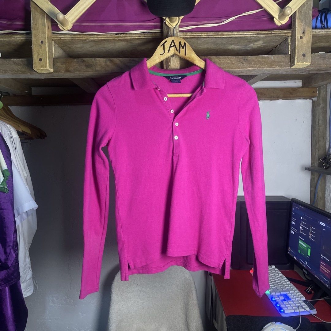 RALPH LAUREN (Category: Longsleeves) located in Pasay City. Submitted by jam.tr1ft (Listing ID 1470849913, Image 1). Description: 16 x 21.