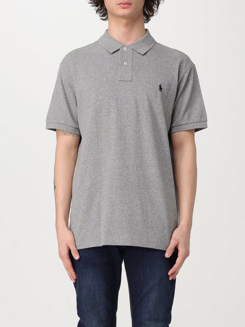 RALPH LAUREN - Classic Poloshirt (Category: Tshirts & Polo Shirts ) located in Cavite. Submitted by second_story_ph (Listing ID 1470830883, Image 2). Description: RALPH LAUREN - Classic Poloshirt Size: Medium Dimension: 21.5” Width / 29-32” Lengtb Condition: Excellent.