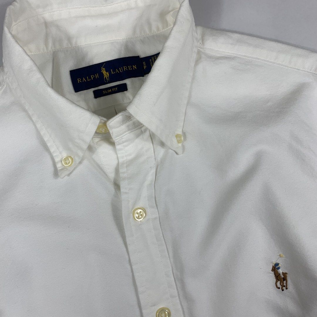 Ralph Lauren Oxford🌟🤍 (Category: Formal Shirts) located in Cebu City. Submitted by asinamban034246 (Listing ID 1470875989, Image 3). Description: .