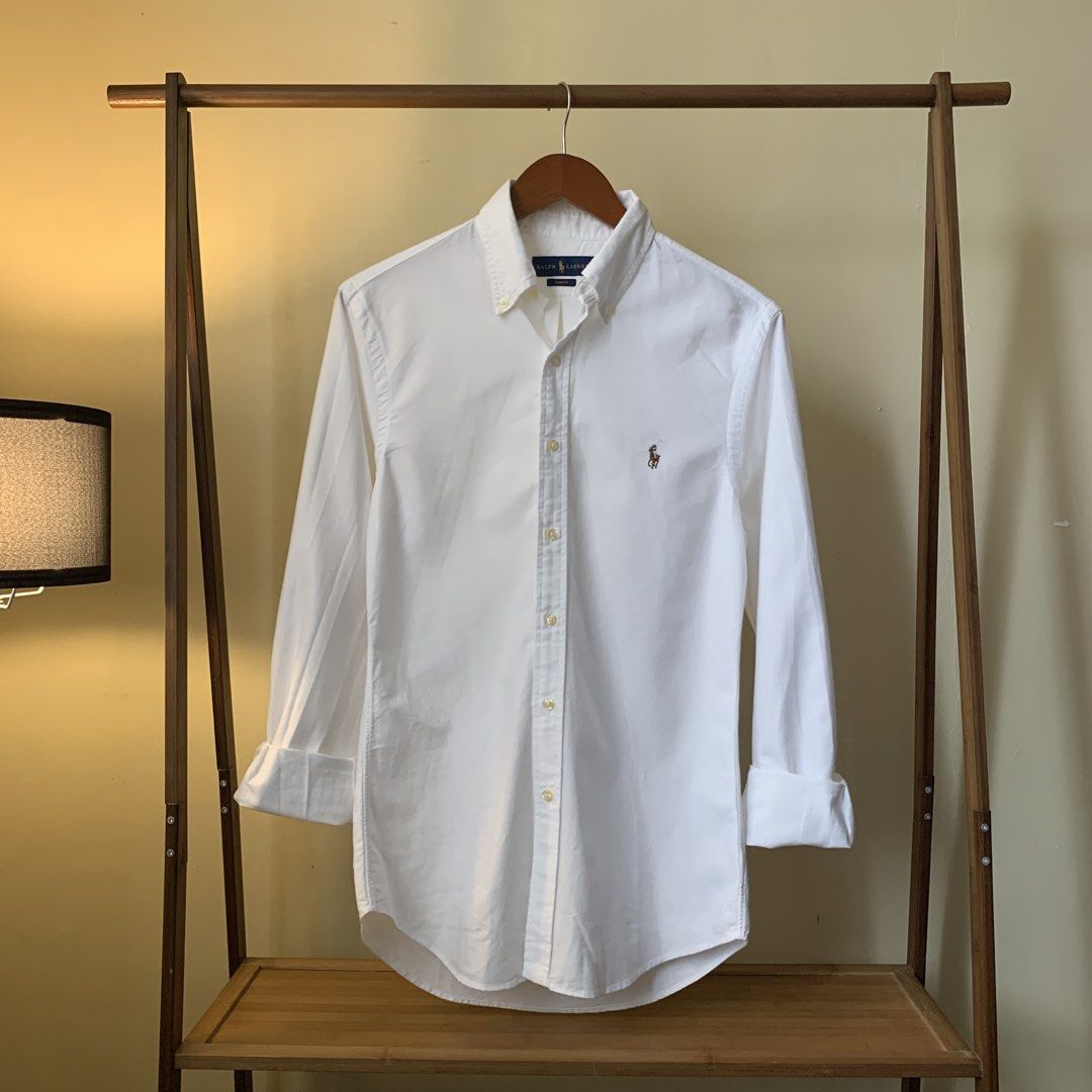Ralph Lauren Oxford🌟🤍 (Category: Formal Shirts) located in Cebu City. Submitted by asinamban034246 (Listing ID 1470875989, Image 1). Description: .