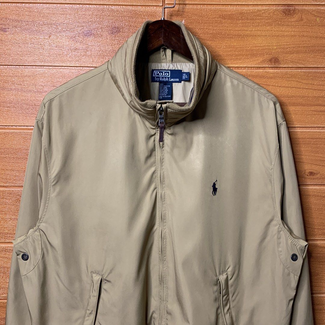 Ralph Lauren RL Packable Hood (Category: Coats, Jackets and Outerwear) located in Quezon City. Submitted by donklasiko (Listing ID 1470870191, Image 3). Description: Condition: 9+/10 Issue: removed hood Refer to the dimension 🤗 PM FOR MORE DETAILS NO RETURN, NO EXCHANGE & NO REFUND! ✅I ALSO ACCEPT TRADE/SWAP TO ANYTHING JUST DROP YOUR OFFER Please manage your expectations, this is a secondhand item. What you see is what you get 😊 💵MOP: GCASH, 