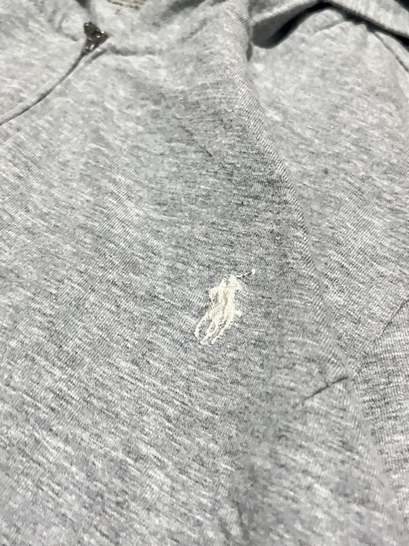 Ralph lauren Women Jacket (Category: Coats, Jackets and Outerwear) located in Davao. Submitted by drepzone (Listing ID 1470854662, Image 3). Description: Dm if you are interested Length 24 Width 18.5.
