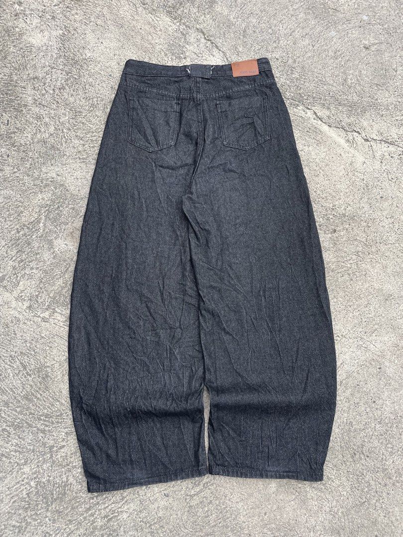 raw denim shiny (Category: Jeans) located in Manila. Submitted by heironjay140351 (Listing ID 1470901874, Image 3). Description: raw denim shiny waist - 32 lenght - 42 thigh - 14 hem - 10 no issue yan kanamiton.