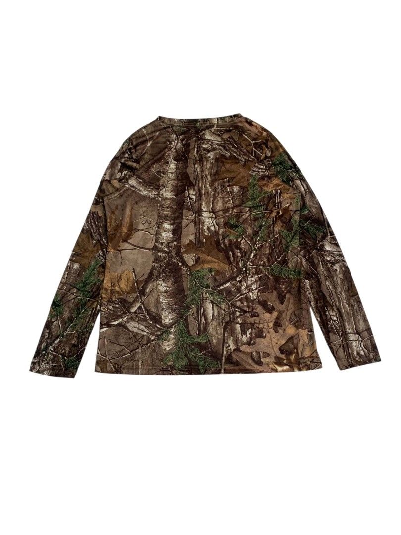 Realtree Drifit Longsleeves (Category: Activewear) located in Dipolog. Submitted by ethrifttt (Listing ID 1470795879, Image 2). Description: Realtree Drifit Longsleeves 19 x 25.5 excellent condition, no issue.