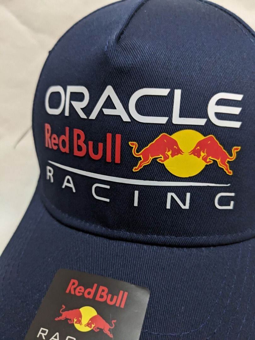 Red Bull Racing Snapback Cap – Navy (Category: Caps & Hats) located in Caloocan City. Submitted by letao_shopping_ph (Listing ID 1470834462, Image 2). Description: ■ Item Condition: Brand new and unused. Please note that the item has been tried on once—with an under-cap worn—for the purpose of inspection and checking the fit. ■ Accessories: The sticker on the brim remains attached. Please be aware that, as this item was purchased during an overse