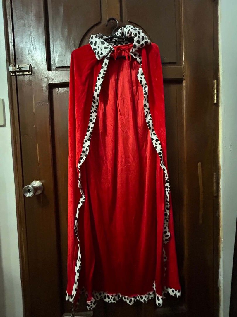 Red cloak Cape Halloween Costume (Category: Coats, Jackets and Outerwear) located in San Pablo. Submitted by anicahclosetonlineshop (Listing ID 1470864897, Image 1). Description: Cloak once used ginamit ng anak ko noong 10 year old sya velvet Payment first Shipping via orange app or jnt Can do lalamove, kayo magbubook.
