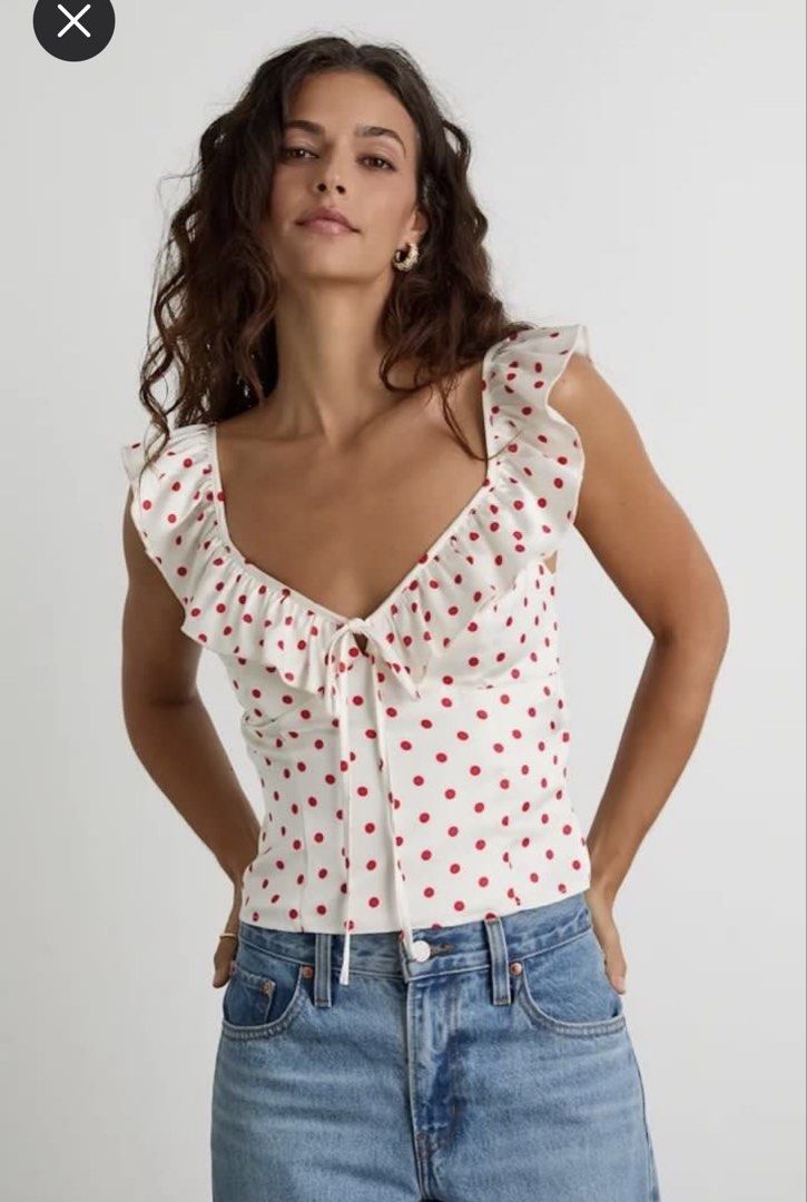 Red Polka Dot Flowy Bustier Top (Category: Sleeveless) located in Tagaytay City. Submitted by lilyzobel (Listing ID 1470748119, Image 2). Description: .