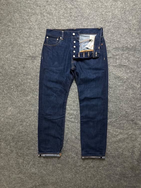 REDWIND SELVEDGE RAW INDIGO DENIM JEANS (Category: Jeans) located in Zamboanga. Submitted by swayporgy (Listing ID 1470876816, Image 3). Description: Size 31 Measurements: (inches) Waist; 16. fit 31 length; 40’ inseam: 29’ thigh; 11.5’ hem; 7’.