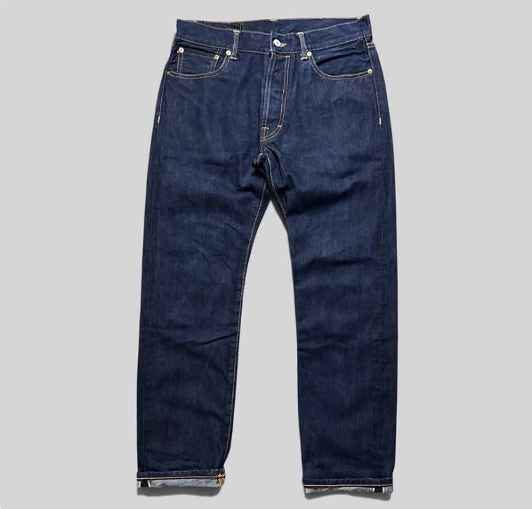 REDWIND SELVEDGE RAW INDIGO DENIM JEANS (Category: Jeans) located in Zamboanga. Submitted by swayporgy (Listing ID 1470876816, Image 1). Description: Size 31 Measurements: (inches) Waist; 16. fit 31 length; 40’ inseam: 29’ thigh; 11.5’ hem; 7’.
