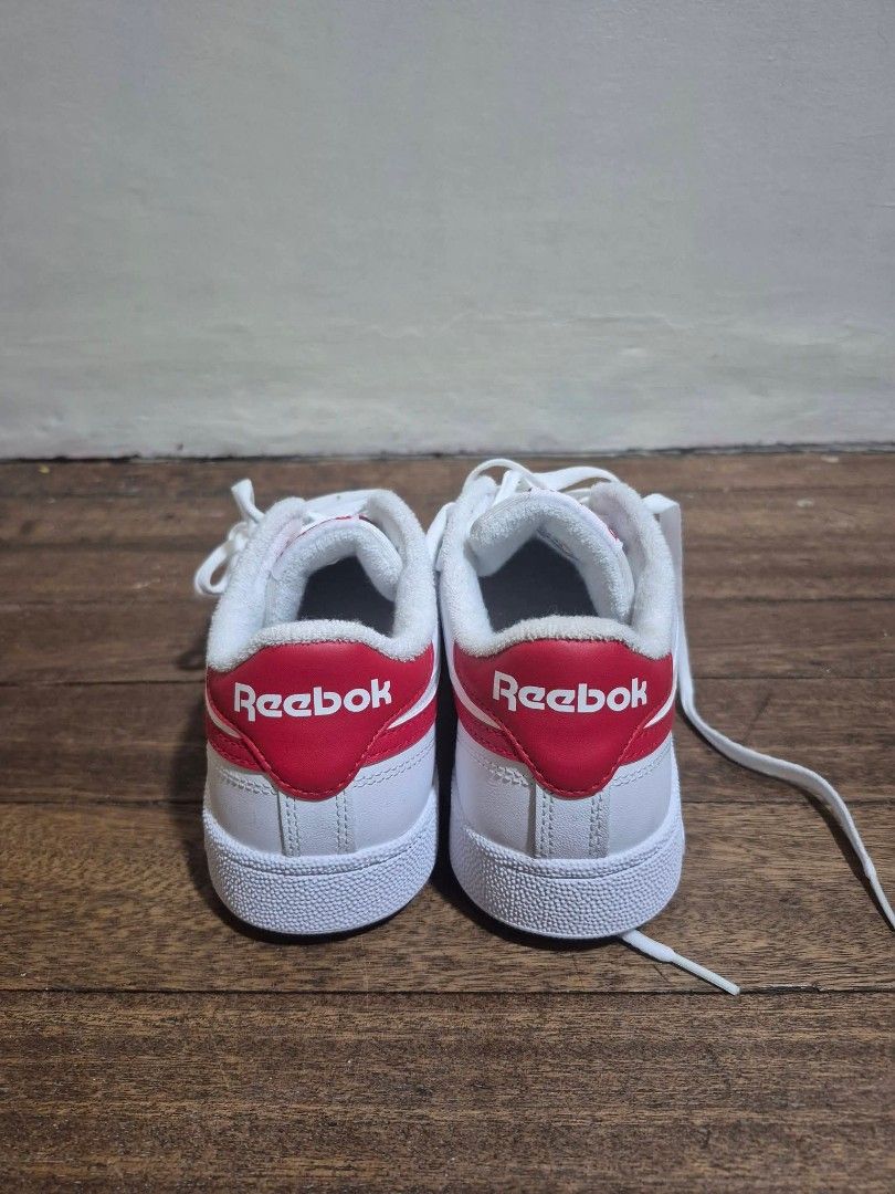 REEBOK CLUB C REVENGE (Category: Sneakers) located in Marikina City. Submitted by bsnctrytrvll (Listing ID 1470795020, Image 3). Description: WTS LFB REEBOK CLUB C REVENGE ₱1,800 • US Men 9 | UK Men 8 | EUR Men 42 • Bnew, no box • Wrong sized Loc : MM Mod : SDD Mop : Maribank, Gcash, Bank Trans.