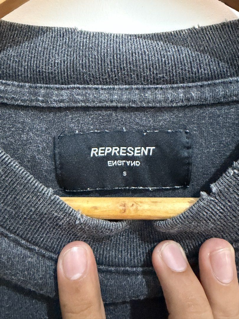 Represent Bones T-Shirt disstress (Category: Tshirts & Polo Shirts ) located in Bayambang. Submitted by frugal_vouge (Listing ID 1470783446, Image 3). Description: Size small Large fitting.