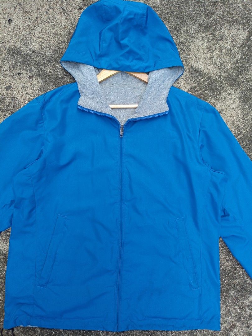 Reversible Blue and Grey Hooded Zip Jacket (Category: Coats, Jackets and Outerwear) located in General Santos City (Dadiangas). Submitted by jay-fits (Listing ID 1470756007, Image 3). Description: Uniqlo Reversible Jacket Xl on tag 25x27 Royal blue Color Rate 10/10, 🔥 Flaws see last photos still presentable condition Buy your own risk Location Davao City Mine 590+Sf .