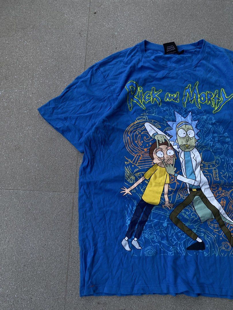 Rick And Morty T-Shirt (Category: Tshirts & Polo Shirts ) located in Caloocan City. Submitted by webspot (Listing ID 1470792584, Image 2). Description: Rick And Morty T-Shirt Size - Large Width - 22 Length - 28.