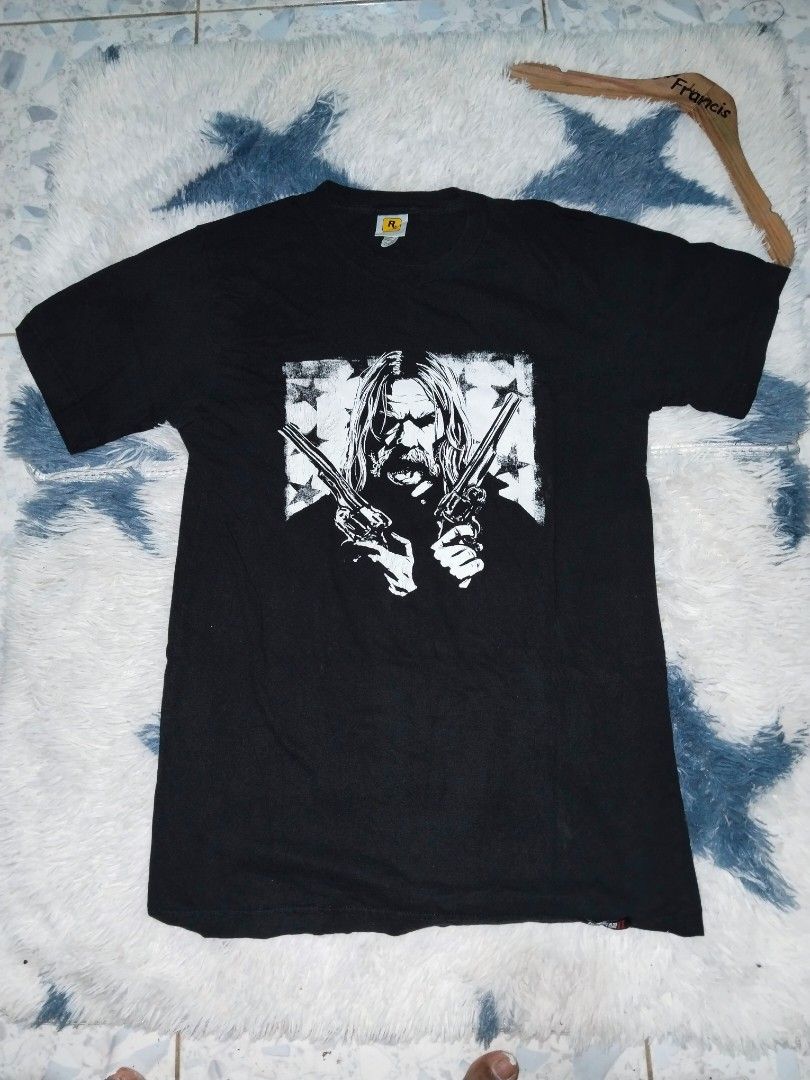 Rock Star Red Dead Redemption 2 (Category: Tshirts & Polo Shirts ) located in Barili. Submitted by francis88z (Listing ID 1470888198, Image 1). Description: Rock star Read death Redemption 2 Size medium W21L28 Excellent condition No issue Mine 💌1500+sf.