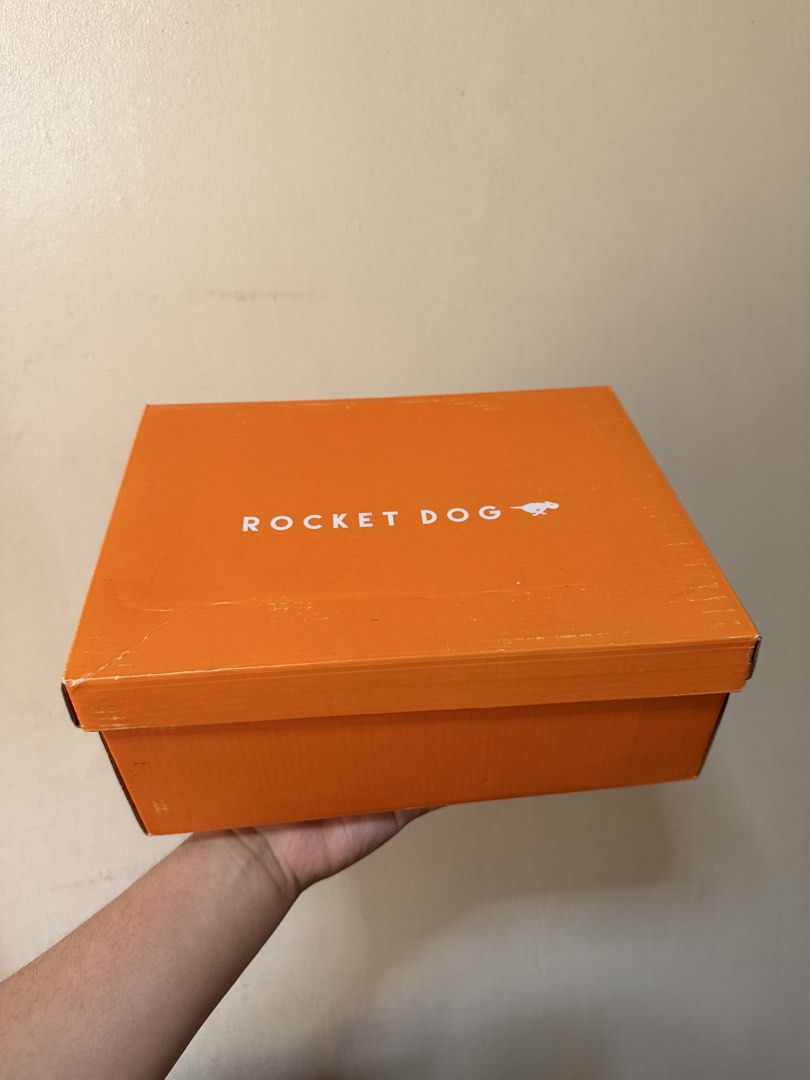Rocket Dog Platform Loafers (Category: Loafers) located in Quezon City. Submitted by reily25 (Listing ID 1470776005, Image 2). Description: RocketDog Platform Loafers - From US - Still in the best condition PM me for more info or to arrange purchase 🤝.