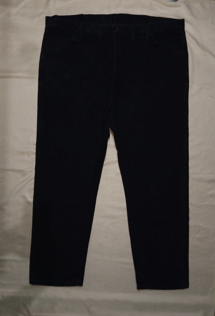 Rustler Jeans Size 46-48 (Category: Jeans) located in Santa Barbara. Submitted by crazydave (Listing ID 1470777309, Image 2). Description: RUSTLER Regular Fit Jeans With sligh acid wash design Waist:46 max 48 Length:43.5 Hem:9 -450+sf.