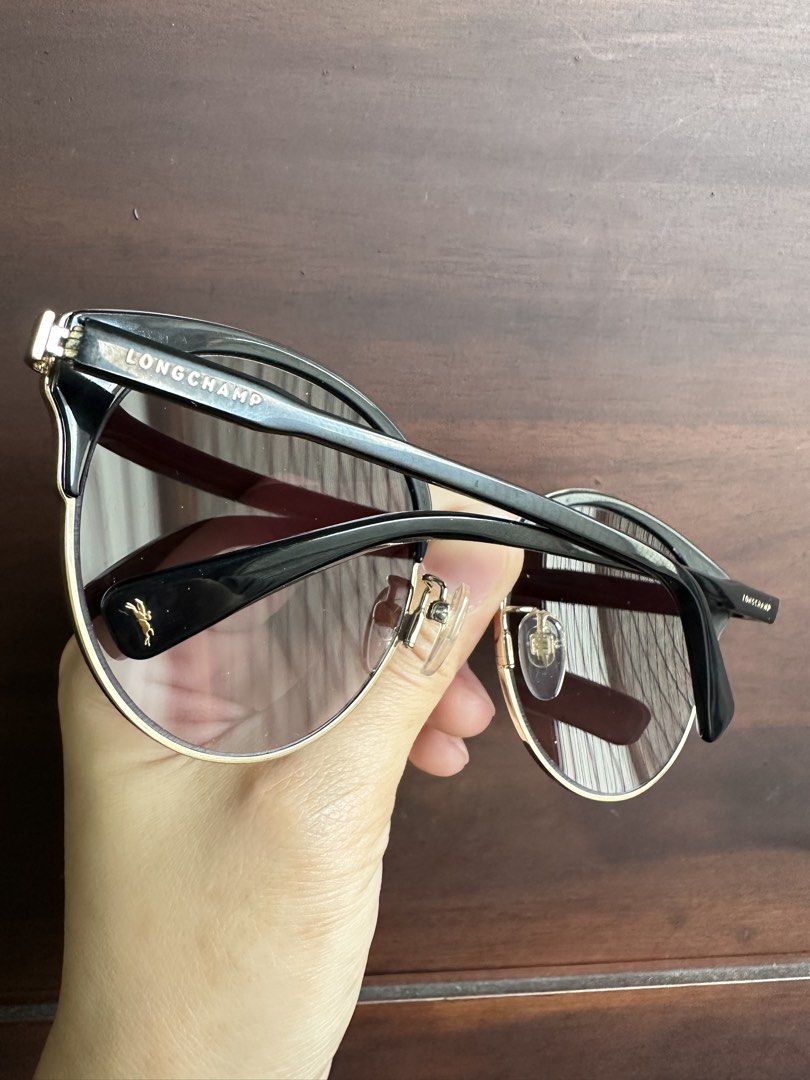 SALE ‼️ Longchamp Sunglasses (Category: Sunglasses & Eyewear) located in Quezon City. Submitted by nej_20 (Listing ID 1470795076, Image 3). Description: Guaranteed Brandnew and Authentic 💯 No other inclusion.