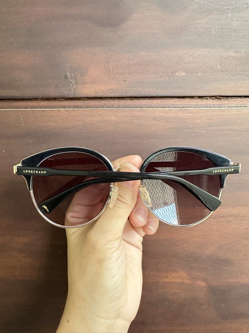 SALE ‼️ Longchamp Sunglasses (Category: Sunglasses & Eyewear) located in Quezon City. Submitted by nej_20 (Listing ID 1470795076, Image 2). Description: Guaranteed Brandnew and Authentic 💯 No other inclusion.