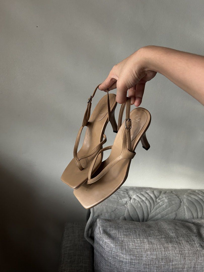 ❗️SALE strut slingback heels (Category: Heels) located in Manila. Submitted by rosedumplings (Listing ID 1470818199, Image 1). Description: - Brand: Strut - Style: Nude strappy heels with square toe and slingback ankle strap - Details: Thin stiletto heels and adjustable silver buckles - Condition: twice - Color: nude - Reason for selling: decluttering.