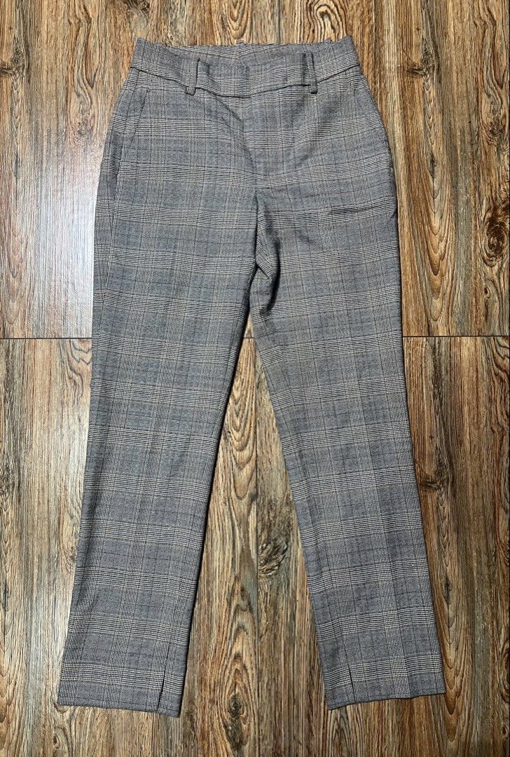 SALE‼️ ZARA trouser (Category: Other Bottoms) located in San Jose del Monte. Submitted by senorita_wella (Listing ID 1470748767, Image 1). Description: .