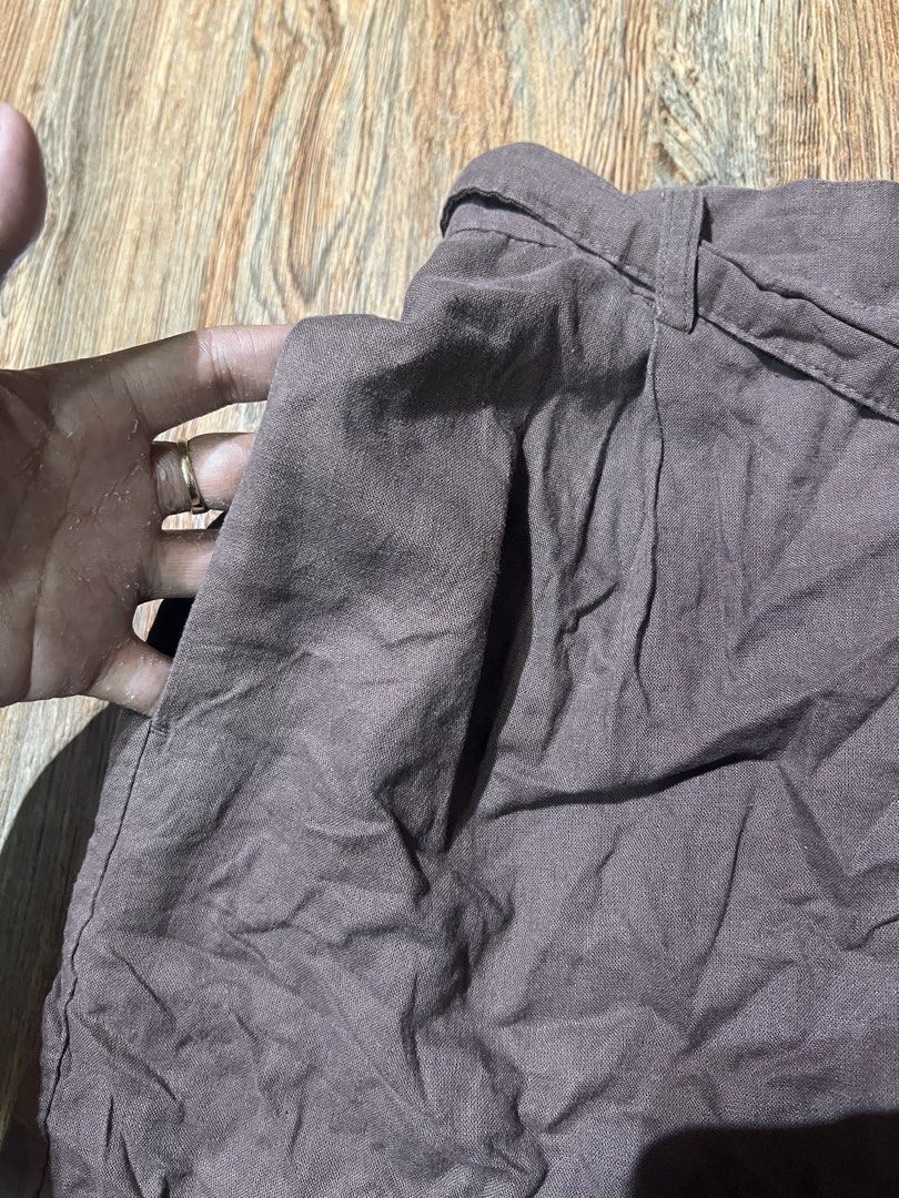 SALE‼️GU belted short (Category: Shorts) located in San Jose del Monte. Submitted by senorita_wella (Listing ID 1470751887, Image 2). Description: .