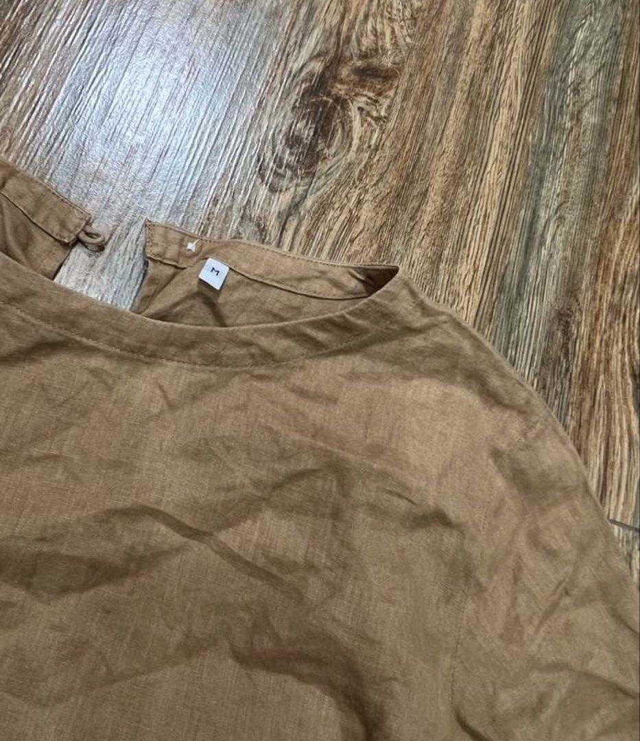 SALE‼️MUJI linen (Category: Blouses) located in San Jose del Monte. Submitted by senorita_wella (Listing ID 1470833807, Image 3). Description: .