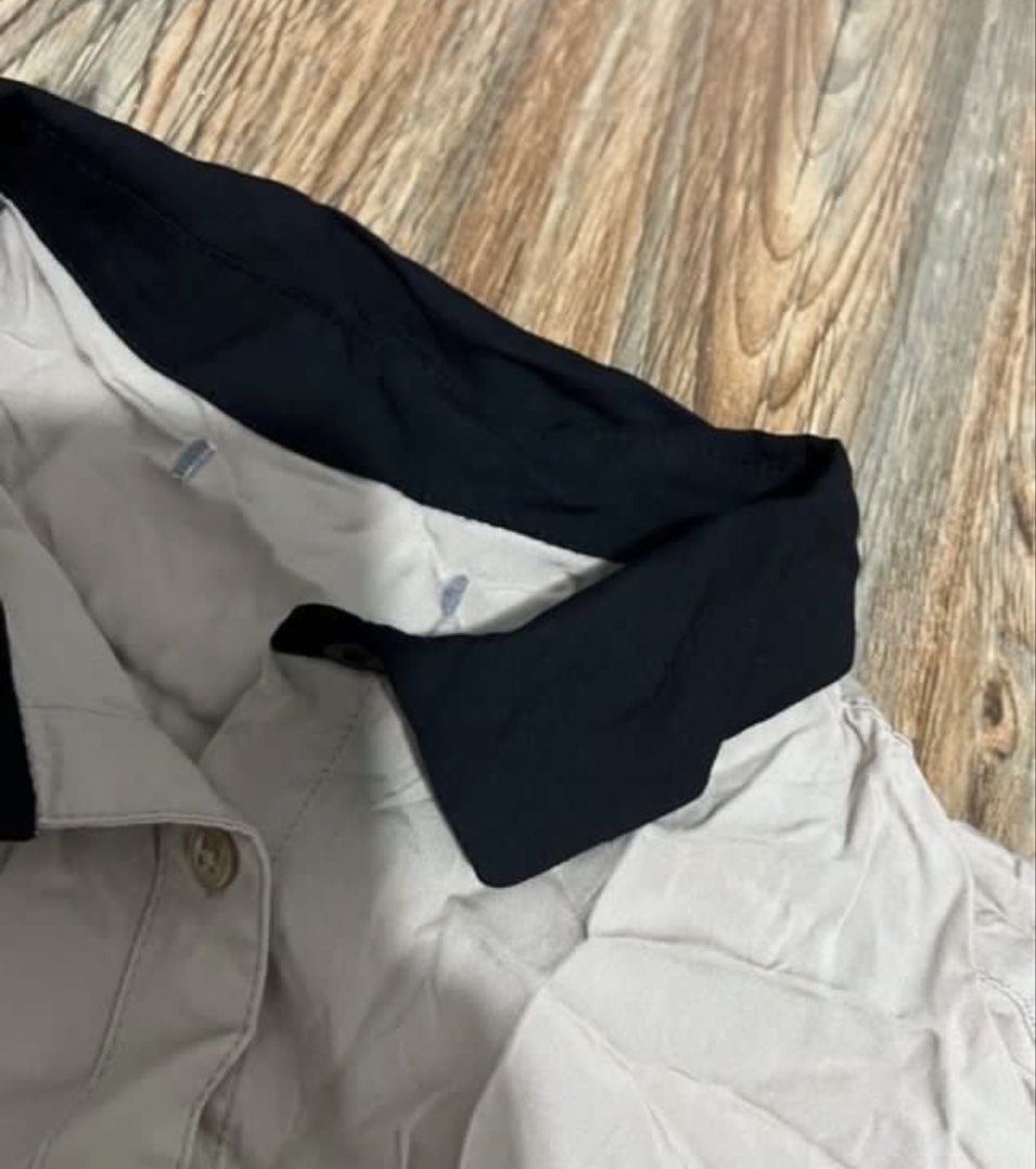 SALE‼️UNIQLO rayon (Category: Longsleeves) located in San Jose del Monte. Submitted by senorita_wella (Listing ID 1470838135, Image 3). Description: .