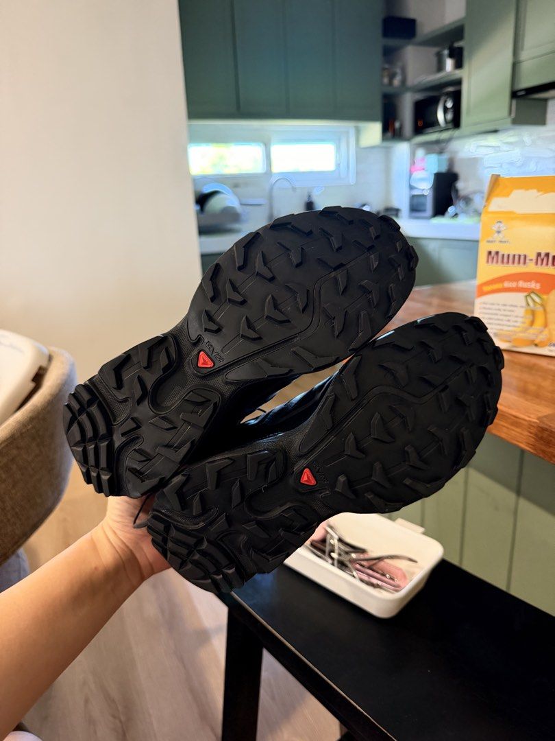 Salomon XT-6 Black Phantom (Category: Sneakers) located in Santa Cruz, Pampanga. Submitted by chlsdn (Listing ID 1470824232, Image 3). Description: - Model: Salomon XT-6 - Colorway: Black/Black/Phantom - Size: UK 5.5 / EUR 38 2/3 / US Women 7 / US Men 6 / JP 24 - Condition: Like new, zero wear on soles, clean uppers - Features: Quicklace system, lugged outsole for superior grip - Inclusions: Comes with original box.