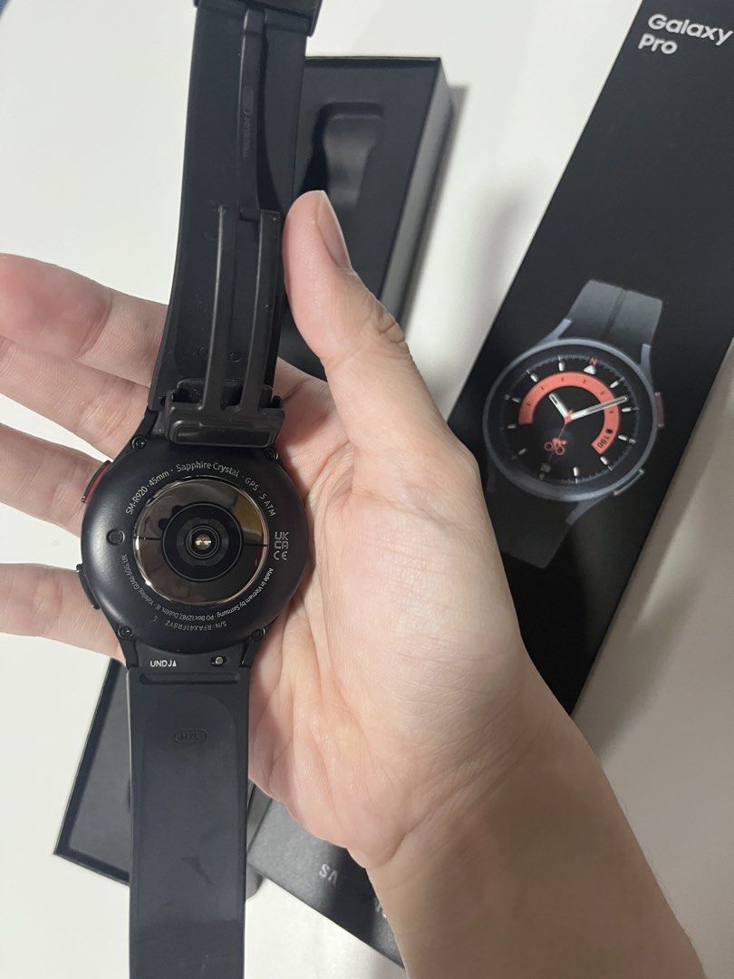 Samsung Galaxy Watch 5 Pro - 45mm (Category: Wearables & Smart Watches) located in Pasig City. Submitted by uyin7 (Listing ID 1470870050, Image 3). Description: .
