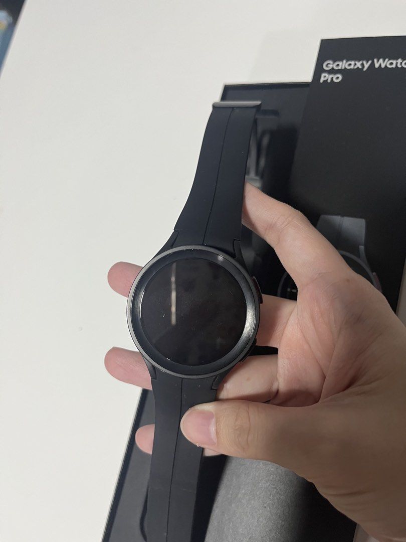 Samsung Galaxy Watch 5 Pro - 45mm (Category: Wearables & Smart Watches) located in Pasig City. Submitted by uyin7 (Listing ID 1470870050, Image 2). Description: .
