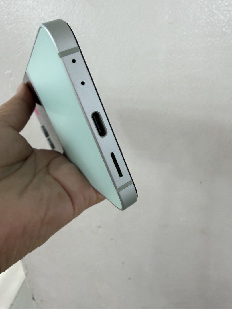 samsung zflip 6 512gb ntc (Category: Samsung) located in Marikina City. Submitted by alicedelarosa (Listing ID 1470751788, Image 3). Description: .